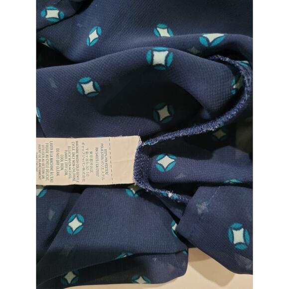 Old Navy Women’s Blue Semi-Sheer Diamond Print Blouse Medium - Picture 5 of 7